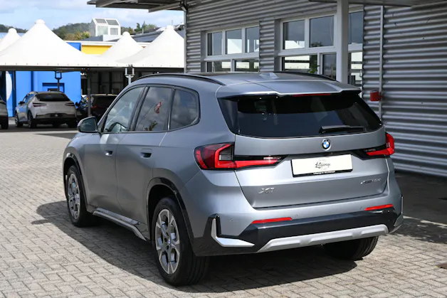 BMW X1 xDrive 23d 48V xLine 4X4 + AHK 2000kg