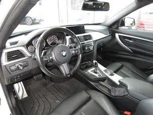 BMW 330e iPerformance M Sport Steptronic (Automat)