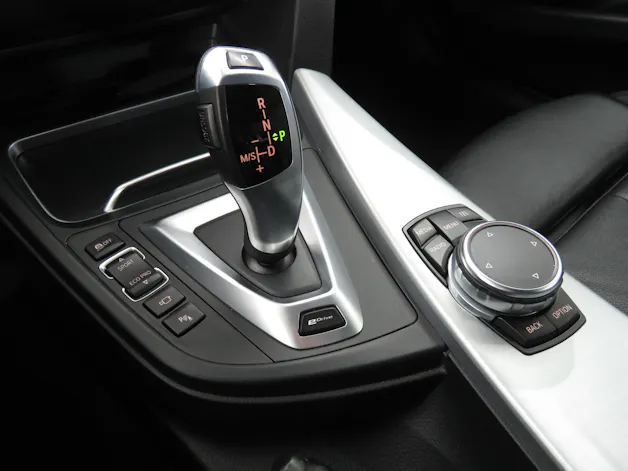 BMW 330e iPerformance M Sport Steptronic (Automat)