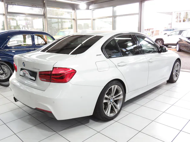 BMW 330e iPerformance M Sport Steptronic (Automat)