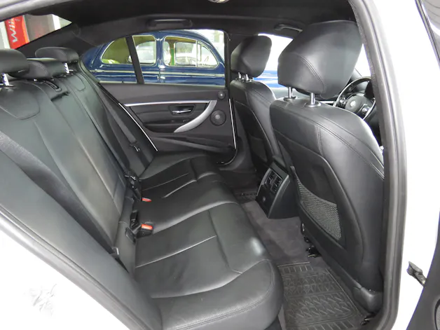 BMW 330e iPerformance M Sport Steptronic (Automat)