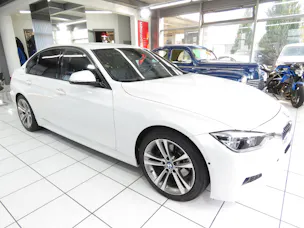 BMW 330e iPerformance M Sport Steptronic (Automat)