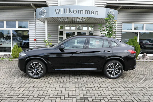 BMW X4 xDrive 48V 30d M Sport Steptronic + AHK 2000kg