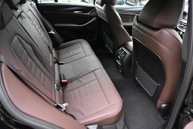 BMW X4 xDrive 48V 30d M Sport Steptronic + AHK 2000kg