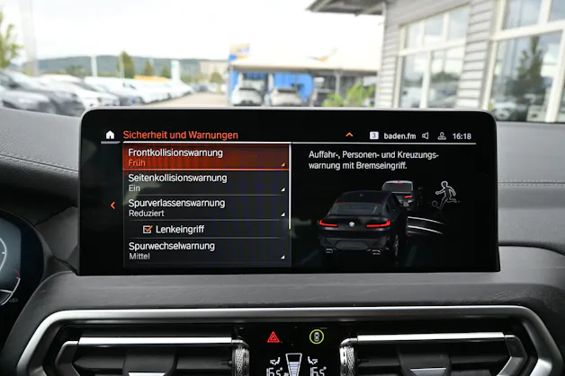 BMW X4 xDrive 48V 30d M Sport Steptronic + AHK 2000kg