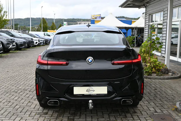 BMW X4 xDrive 48V 30d M Sport Steptronic + AHK 2000kg