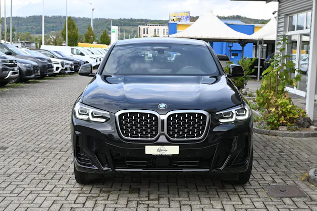 BMW X4 xDrive 48V 30d M Sport Steptronic + AHK 2000kg