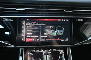 AUDI SQ7 4.0 V8 TFSI quattro tiptronic 507PS + AHK 3500kg (CH Auto)