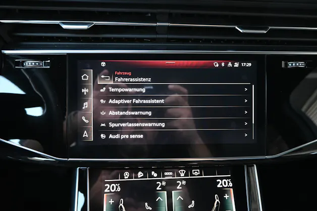 AUDI SQ7 4.0 V8 TFSI quattro tiptronic 507PS + AHK 3500kg (CH Auto)