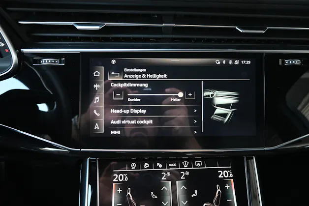 AUDI SQ7 4.0 V8 TFSI quattro tiptronic 507PS + AHK 3500kg (CH Auto)