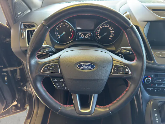 FORD Kuga 2.0 EcoB 240 ST-Line