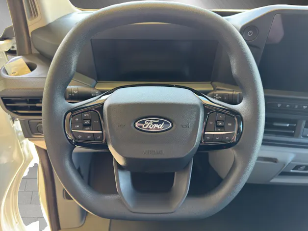 FORD E-Transit Custom Van 320 L1 Trend