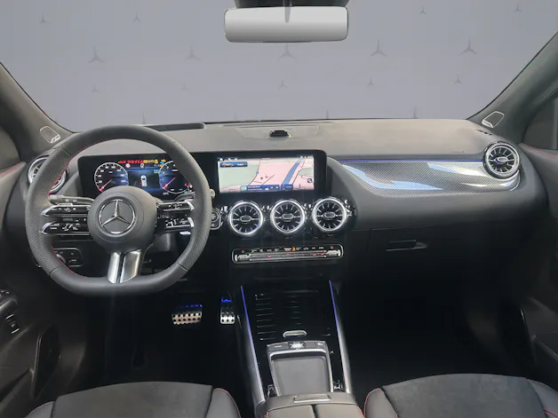 MERCEDES-BENZ GLA-Klasse H247 GLA 250 Swiss Star AMG Line 4matic