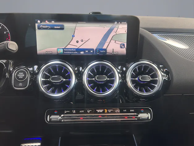 MERCEDES-BENZ GLA-Klasse H247 GLA 250 Swiss Star AMG Line 4matic