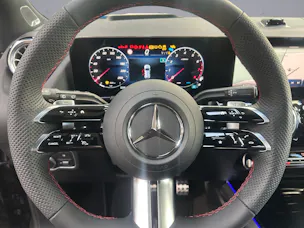 MERCEDES-BENZ GLA-Klasse H247 GLA 250 Swiss Star AMG Line 4matic