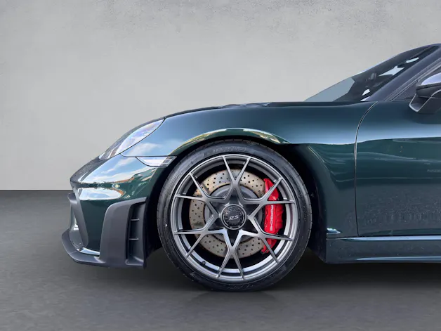 PORSCHE 718 Spyder RS