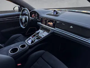 PORSCHE Panamera GTS Sport Turismo