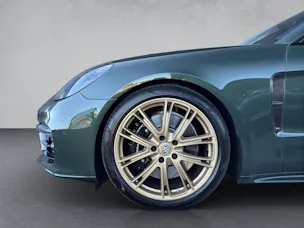 PORSCHE Panamera GTS Sport Turismo