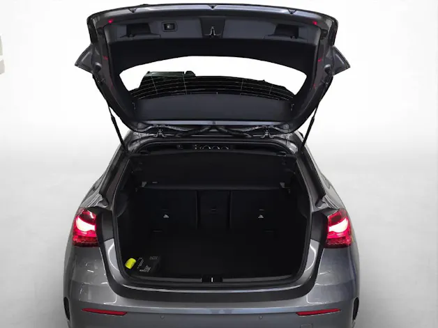 MERCEDES-BENZ A 200 AMG Line Night Star