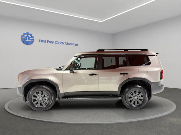 Toyota Land Cruiser 2.8 D 48V Style