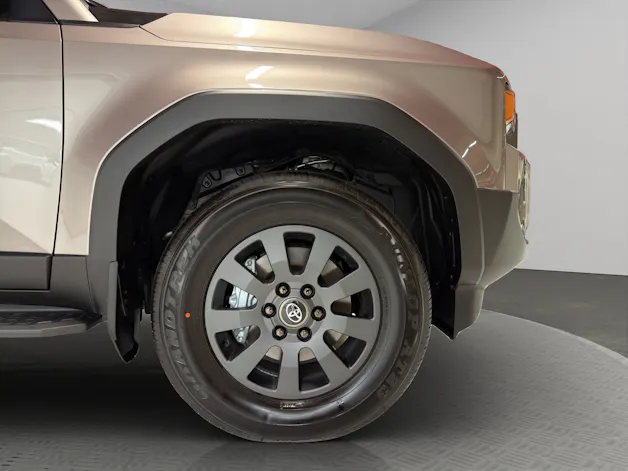 Toyota Land Cruiser 2.8 D 48V Style