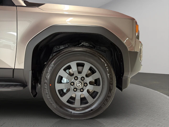 immagine del veicolo TOYOTA LANDCRUISER