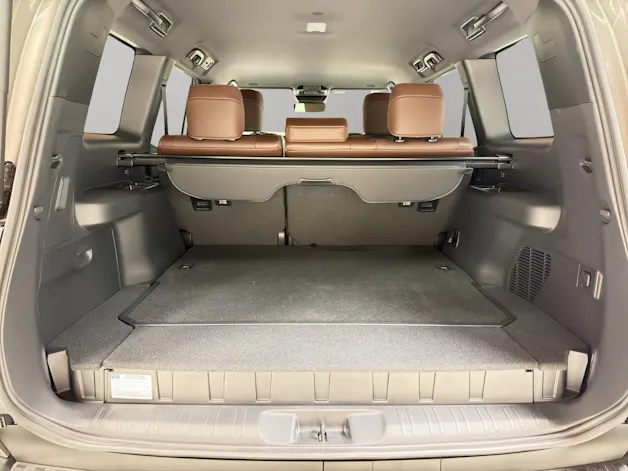 Toyota Land Cruiser 2.8 D 48V Style