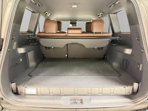 immagine del veicolo TOYOTA Land Cruiser 2.8 D 48V Style