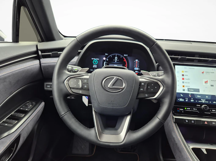 Fahrzeugbild LEXUS LBX