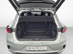 https://vehicle.imgix.net/4522112/e6bd9e8c-82f3-400c-8a20-192730b86a92.jpg