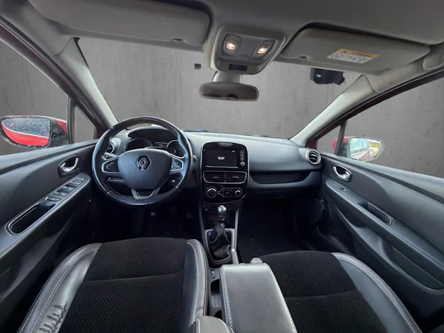 RENAULT Clio 1.2 TCe 120 Swiss Edition S/S
