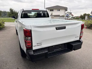 ISUZU D-Max Space Pick-up 2.2 DDi B-Strong 4x4