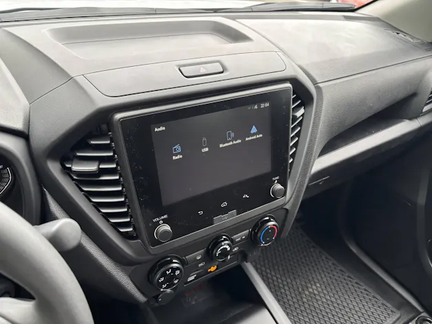 ISUZU D-Max Space Pick-up 2.2 DDi B-Strong 4x4