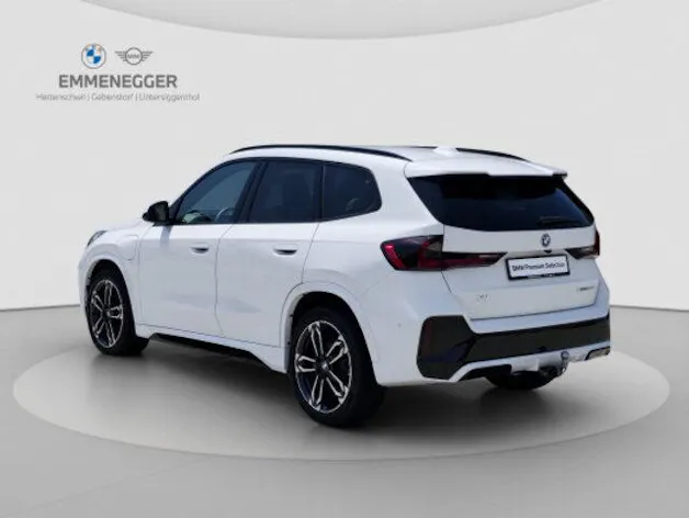 BMW X1 U11 30e xDrive paddles