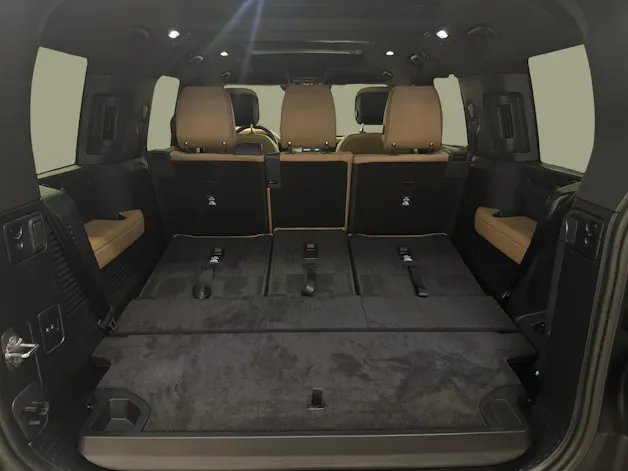 Land Rover Defender 130 3.0 D I6 350 X-Dynamic HSE