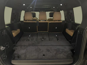 Fahrzeugbild LAND ROVER Defender 130 3.0 D I6 350 X-Dynamic HSE