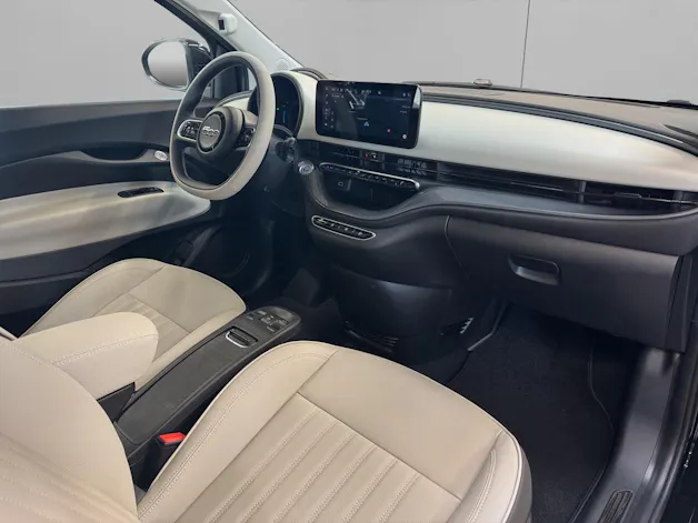 FIAT 500 La Prima