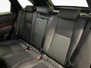 https://vehicle.imgix.net/4522233/31d13770-658f-4c6f-b1e7-20248ba1700c.jpg