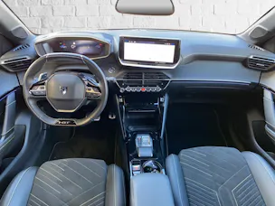 PEUGEOT 208 1.2 Hybrid 145 GT