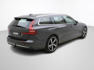 VOLVO V60 2.0 T8 TE Ultimate Bright eAWD