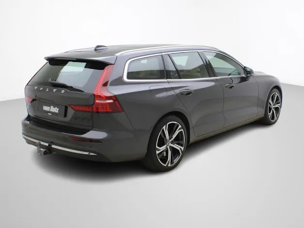 VOLVO V60 2.0 T8 TE Ultimate Bright eAWD