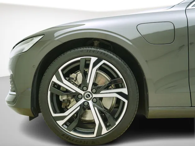 VOLVO V60 2.0 T8 TE Ultimate Bright eAWD
