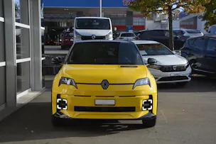 RENAULT R5 E-Tech Comfort Range iconic five