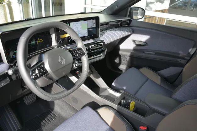 RENAULT R5 E-Tech Comfort Range techno