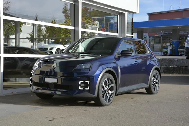 RENAULT R5 E-Tech Comfort Range techno