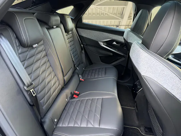 PEUGEOT 3008 1.6 PHEV 225 GT Exclusive