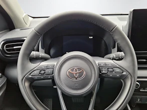 https://vehicle.imgix.net/4522384/4afe36b2-4bef-4348-9cbb-a7713e6c894a.jpg