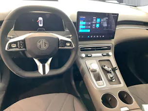 MG S6 EV 77 kWh Luxury 4WD