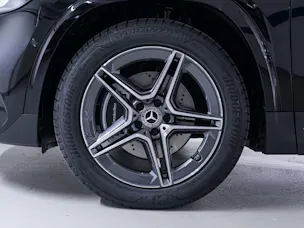 MERCEDES-BENZ GLA 220 d 4MATIC Swiss Star