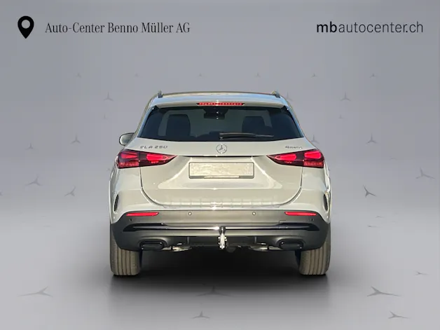 MERCEDES-BENZ GLA-Klasse H247 GLA 250 Swiss Star AMG Line 4matic